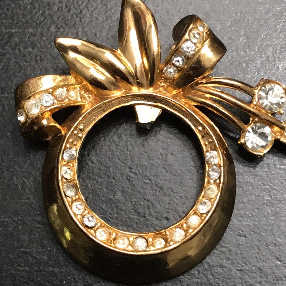 EUC Coro Vintage Brooch